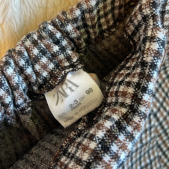 Zara kids size 2-3 years skirt in plaid print black, brown, white mix - Picture 5 of 7